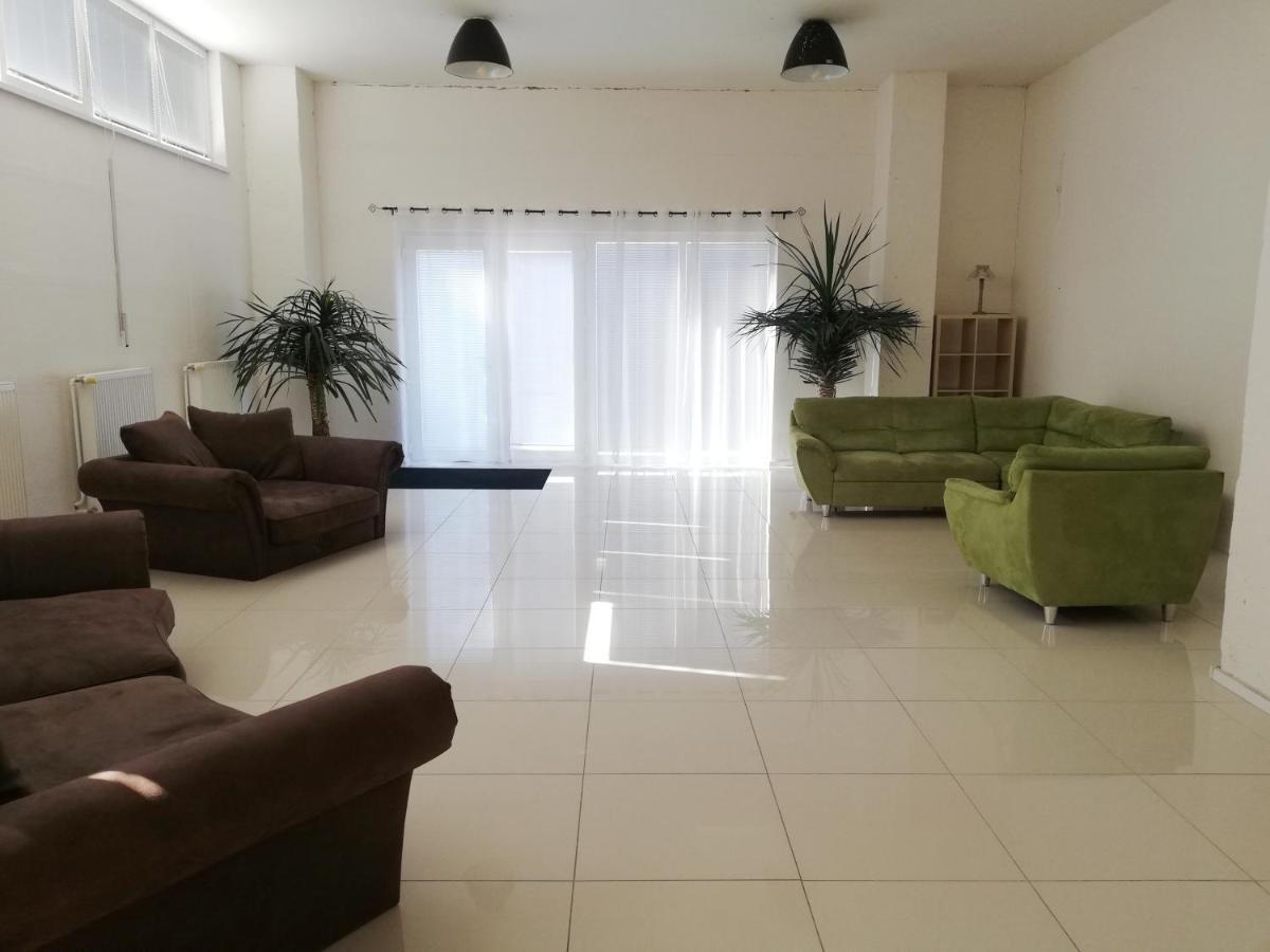 Guest House Factory Malacky Exterior foto
